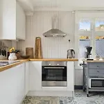 Lofoten Retreat 度假居 *