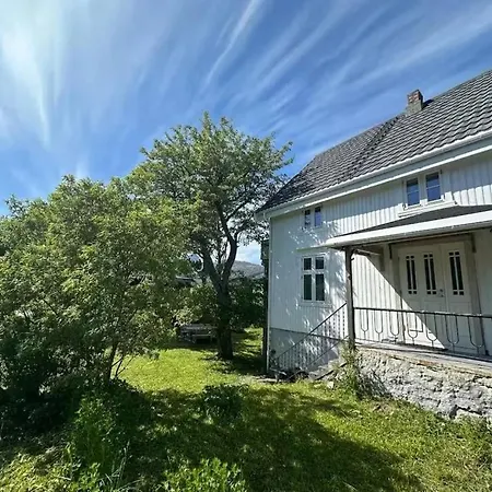 度假居 Lofoten Retreat *