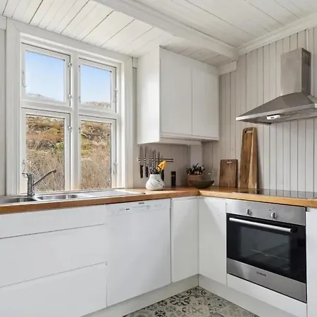 Lofoten Retreat בית נופש Sund (Nordland)