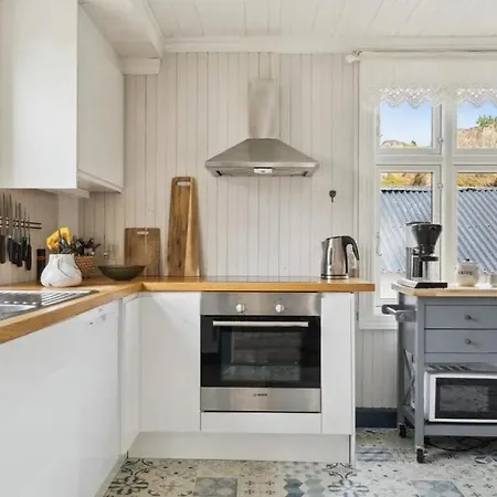 Lofoten Retreat Holiday home *